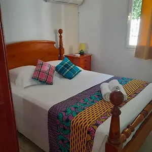 Maison Creole Chaleureuse Avec Stationnement Le Gosier (Grande-Terre)